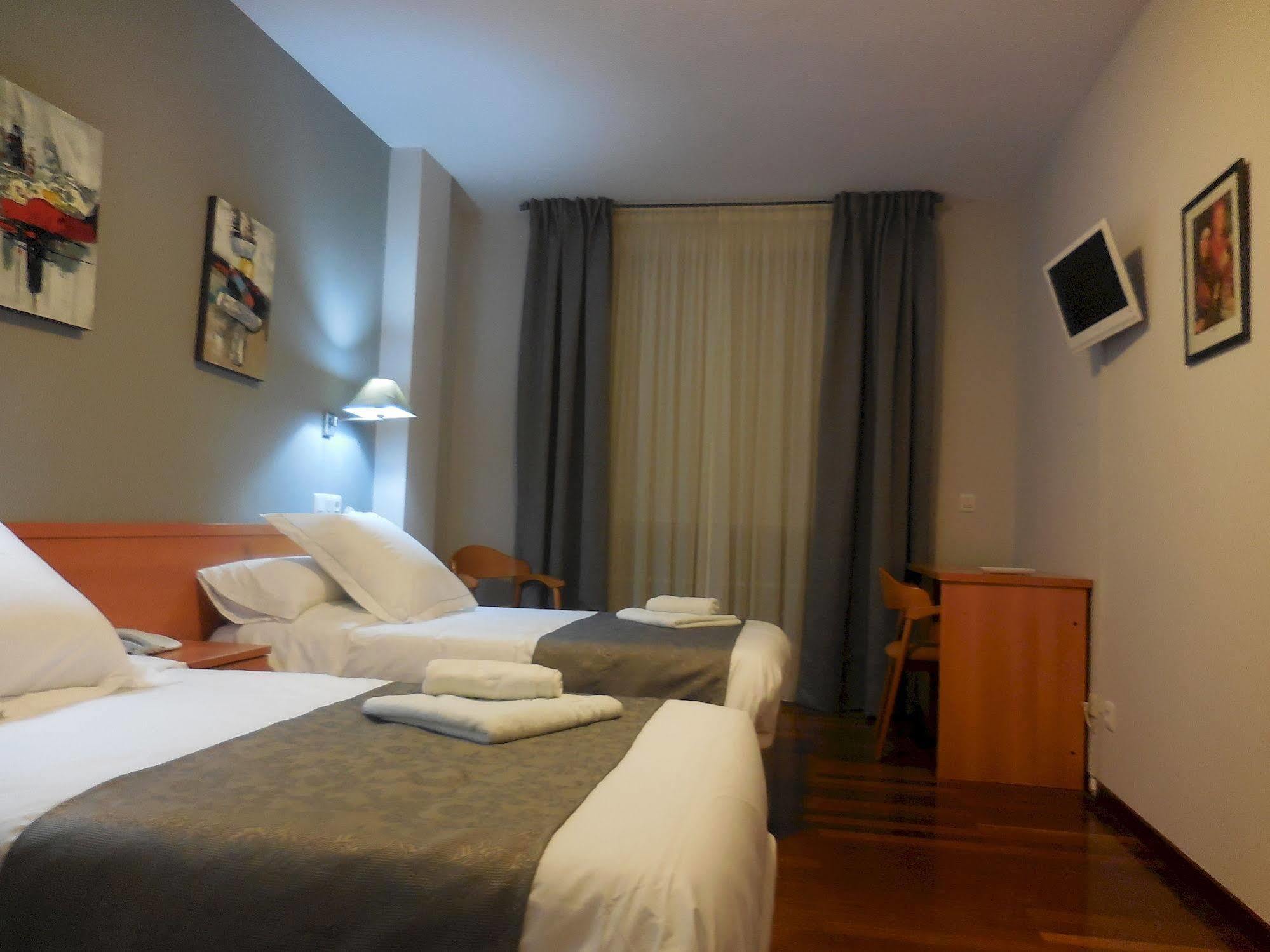 Hotel Ribeira Sacra Monforte De Lemos Exterior foto